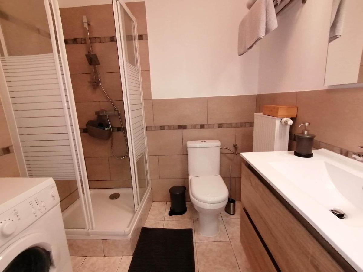 Superbe Appartement De 65M2 A 6061 Montignies-Sur-Sambre ชาร์เลอรัว ภายนอก รูปภาพ